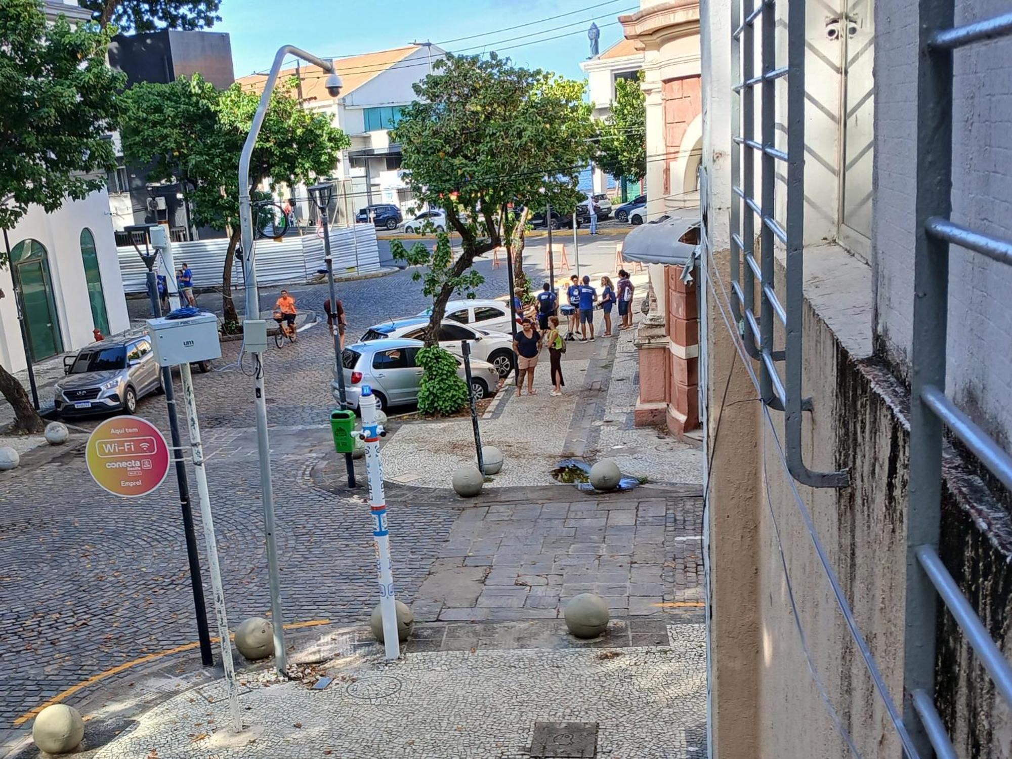 Mangue Oranje - No Bairro Do Antigo - Old Town Recife
