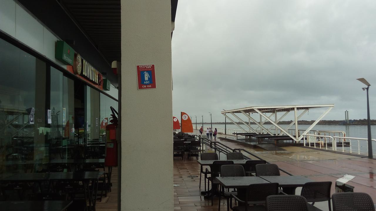 Mangue Oranje - No Bairro Do Antigo - Old Town *